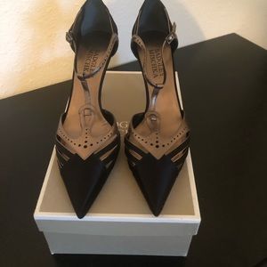 Badgley Mischka FANTASTIC black satin & pewter leather T-strap evening heel.